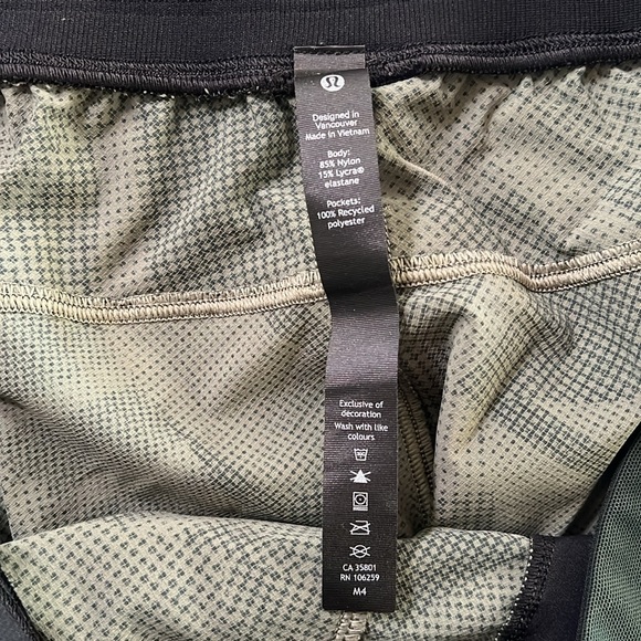 Mens Lululemon Shorts XXL - Picture 3 of 5